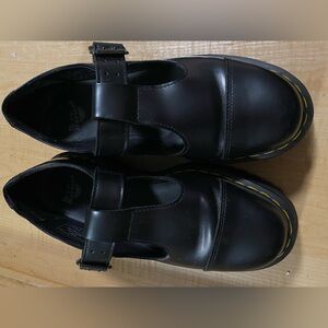 Dr. Martens Bethan Platform